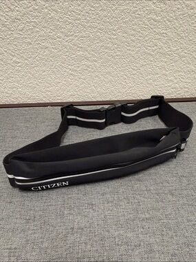 Citizen Black Reflective Running Belt Pack
